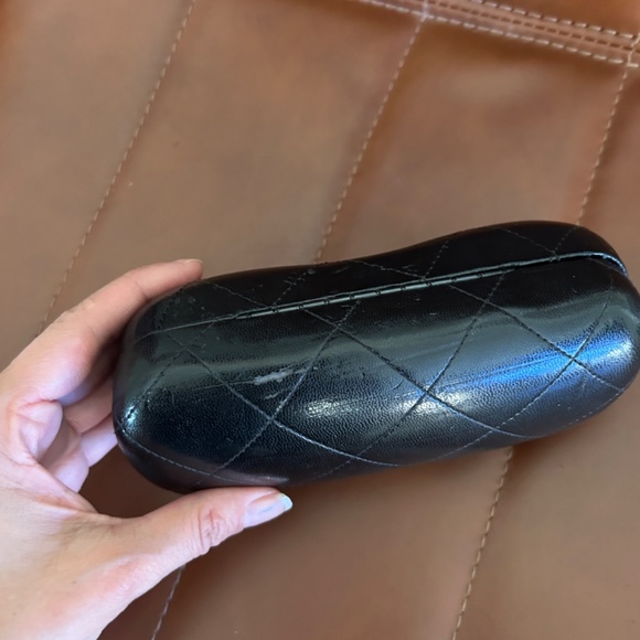 Chanel sunglasses - Picture 6 of 6